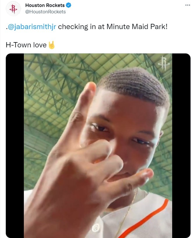 探花秀:来到休斯敦让我感觉很兴奋 火箭官推:爱在休斯敦