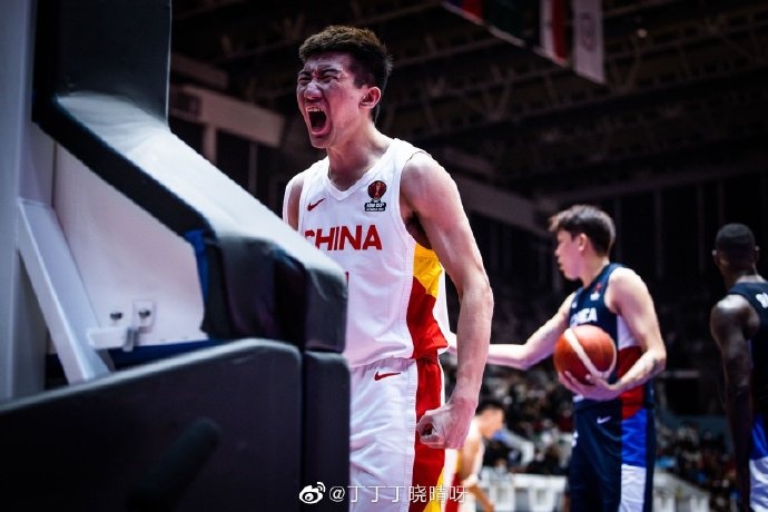 丁晓晴：输了比赛 男篮没有在找理由 现在全队就剩三个人没症状