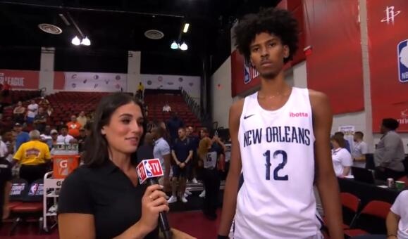 2米16很能投！约翰-巴特勒9投9中得25分7板1帽 三分6中6正负值+34