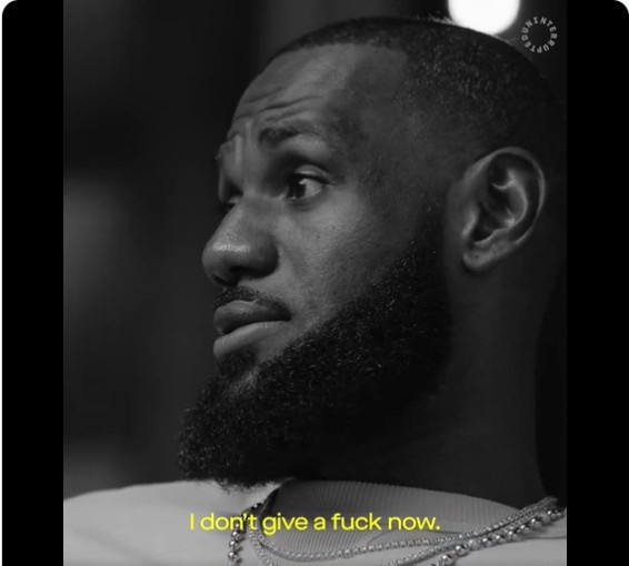 詹姆斯:我曾很在意其他人的看法 现在我TMD才不在乎