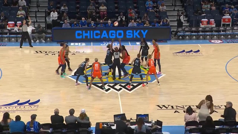 ?WNBA-李月汝2篮板 帕克25+11+7+4帽 天空击退太阳迎4连胜