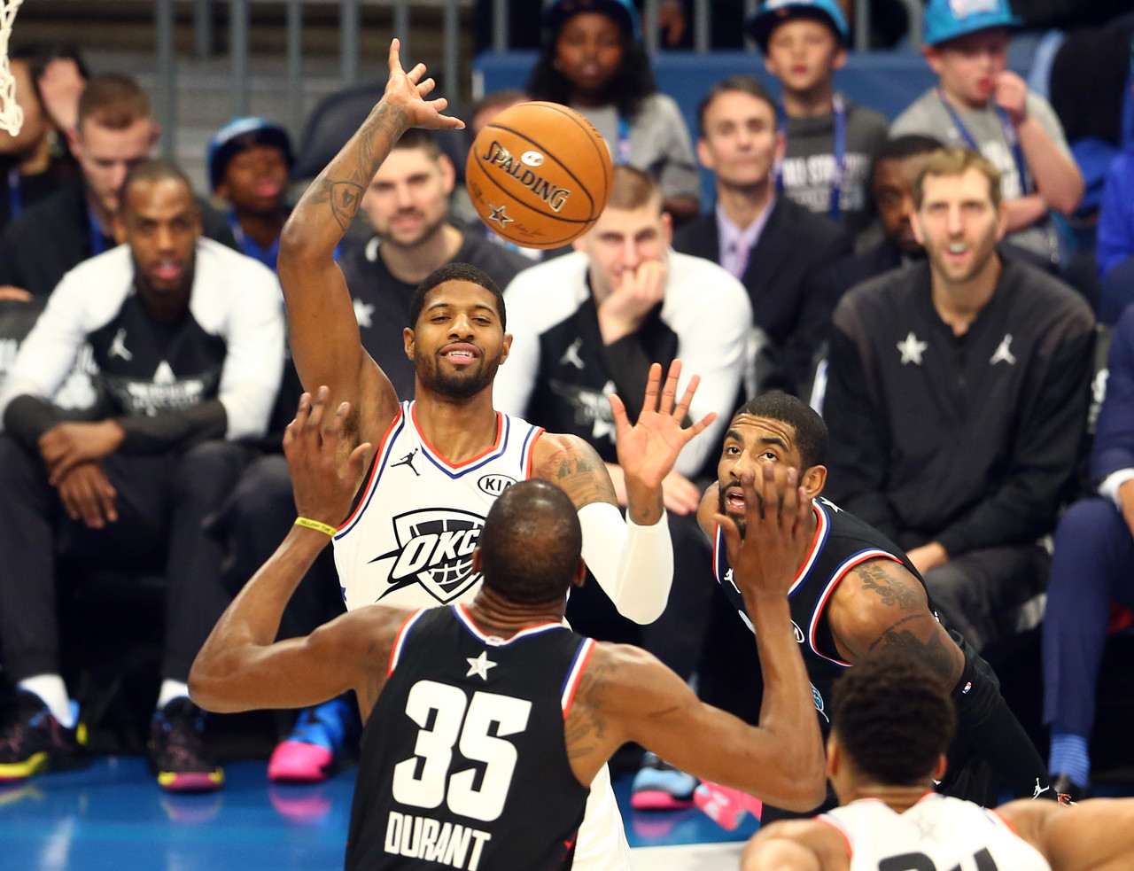 名记:篮网对KD的要价不会低于此前乔治、浓眉的成交价