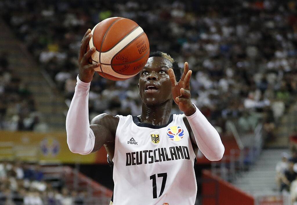 杀疯了!施罗德命中7记三分爆砍38分 德国93-83击败波兰