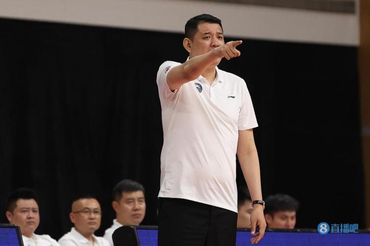 巩晓彬：我去NBA是天方夜谭 球员去到那边能打上比赛非常主要