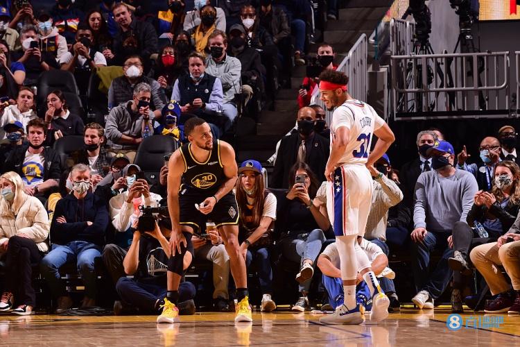 哪方面比你哥强?赛斯:打游戏&打牌 我打牌赢了他不少钱