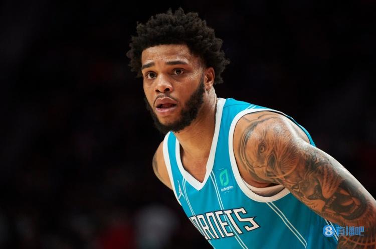 Stein:黄蜂撤回迈尔斯-布里奇斯报价截止日已过 后者仍是黄蜂RFA