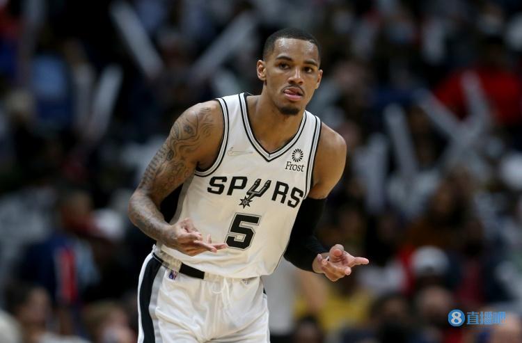 一马刺球迷让穆雷好走不送 穆雷回怼：你们会再输15年