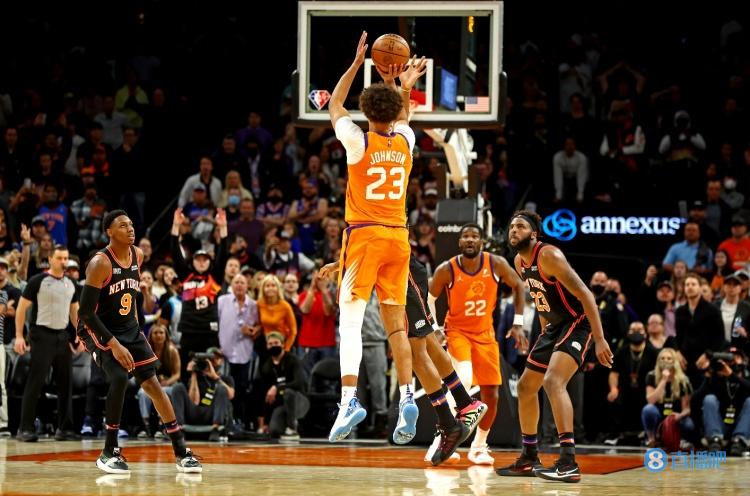 卡梅隆-约翰逊：不管你有多爱一个地方 都得意识到这是一门生意