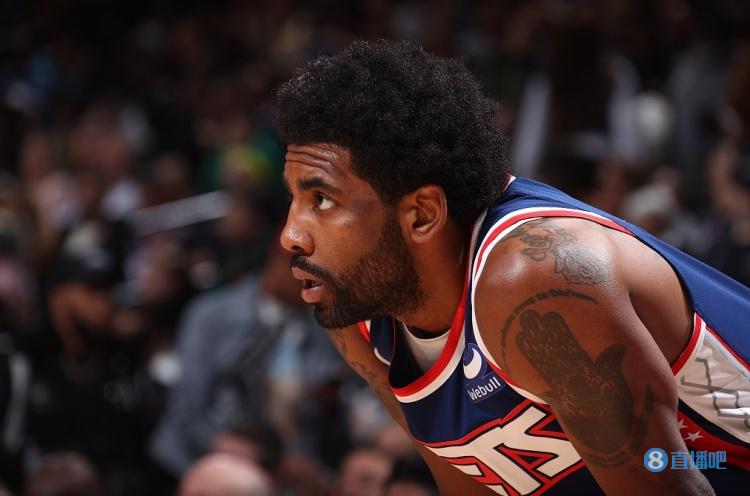 记者:湖人的最大牌球星们一直在推动球队去交易得到欧文