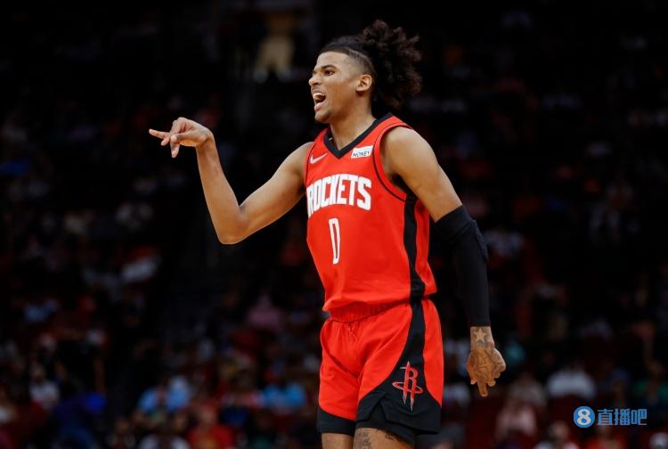 卡鲁索：新赛季最期待的球队是火箭 他们有全世界最顶级的天赋