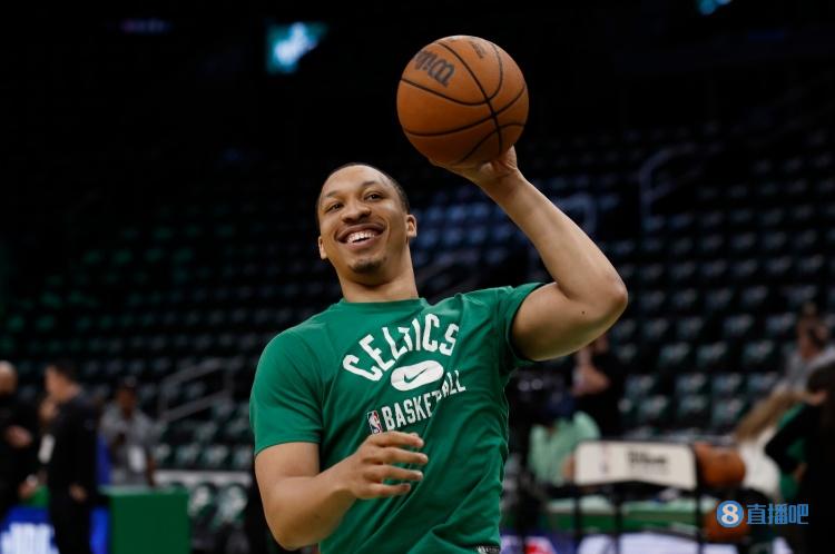 格威:给自己进步的表现打70分 退役后想做管理层或播客节目