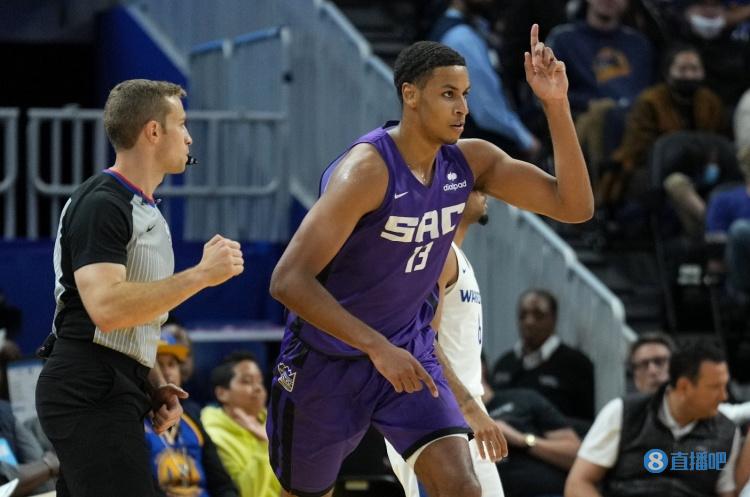 人物志|基根-穆雷:夏季联赛表现抢眼 为国王重返季后赛带来希望