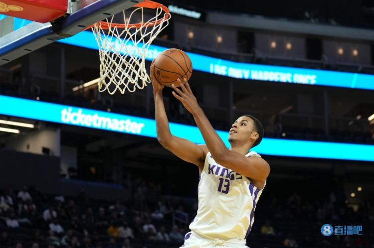 班凯罗谈基根-穆雷绝平三分:他很强硬 我告诉他我知道那球会进