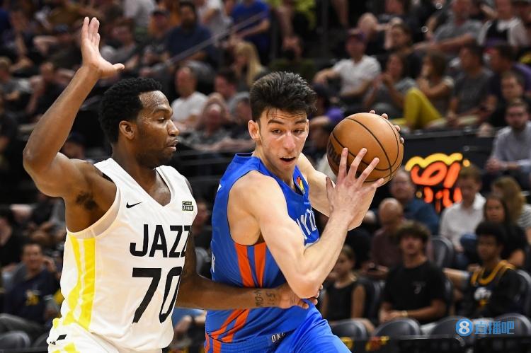 分析|霍姆格伦夏联表现:需要提升防守篮板卡位&面对包夹时的处理