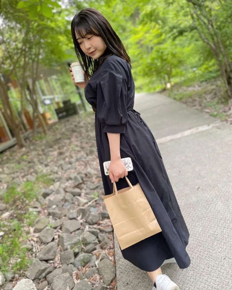 【深夜女孩】这种算是“有肉”还是胖？日本写真女明星「能美真奈」