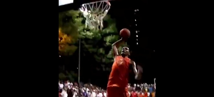 11年前的今天：杜兰特狂砍66分统治街球圣地洛克公园