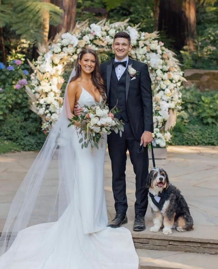 格雷森-阿伦今天结婚 雄鹿官推送上祝贺?? ?