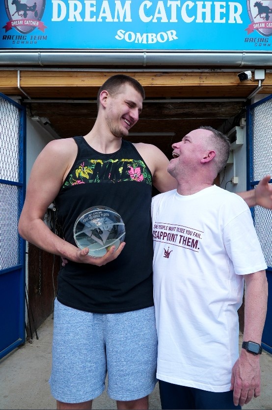 就圣诞大战喊话联盟?掘金官推:醒来要记得我们有连庄MVP