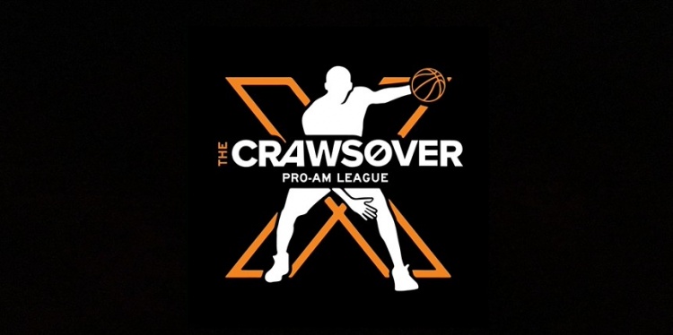 地太滑!詹姆斯击地传球 比彻姆面对空篮滑稽不中 比赛被迫叫停