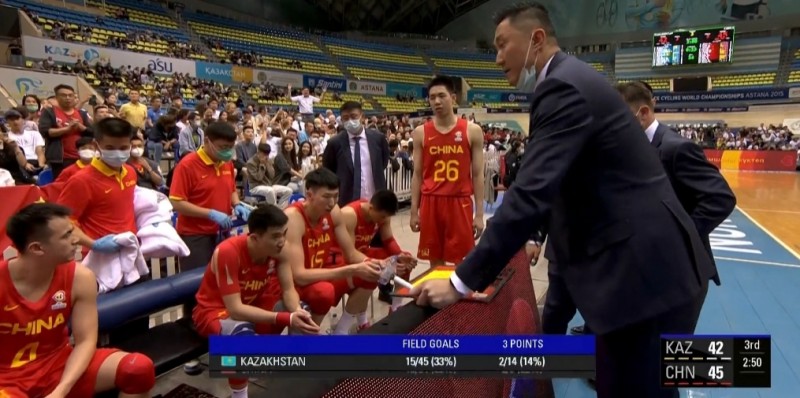 不要大意！中国队第三节7分钟被打出一波18-4 仅仅领先3分