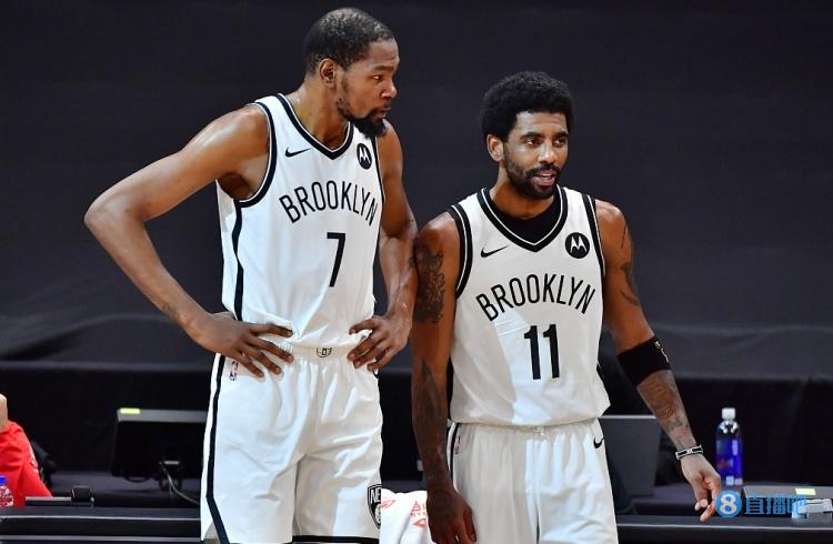 Shams：欧文是KD申请交易后唯一保持联系的篮网球员