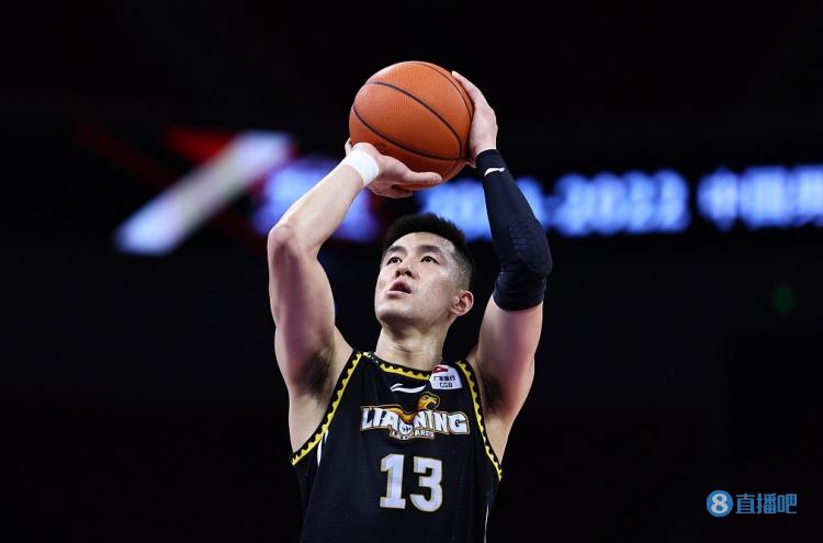 媒体人:郭艾伦与北控走得最近 双方交流很密切