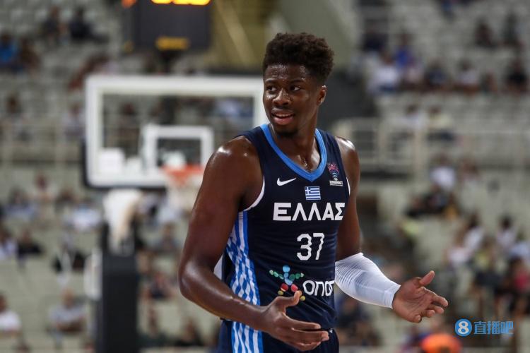 希腊热身赛击败土耳其 字母弟19分13板 科克马兹22+10