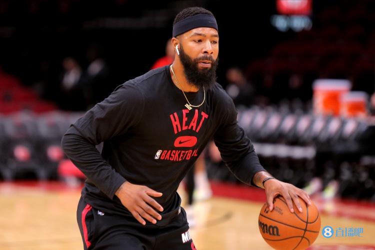 名记:马基夫-莫里斯和篮网达成的是一份一年的无保障合同