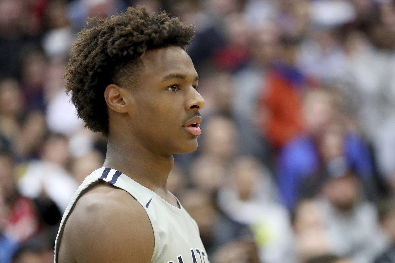 杰伦-罗斯声讨Skip：某人高三场均只能拿到1.4分！