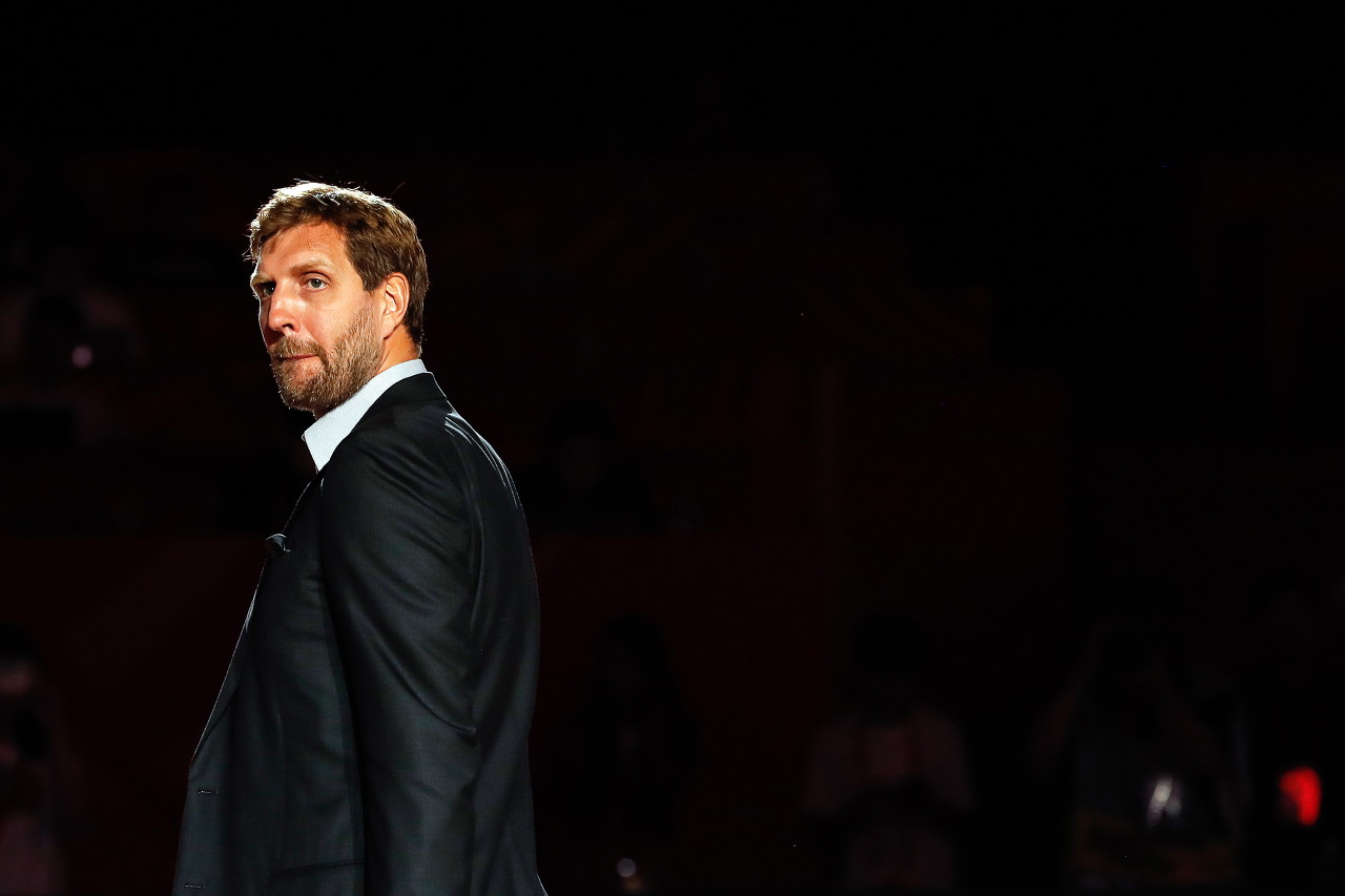 【巨星荣誉】诺维茨基：21年生涯情定达拉斯?夺队史唯一冠军