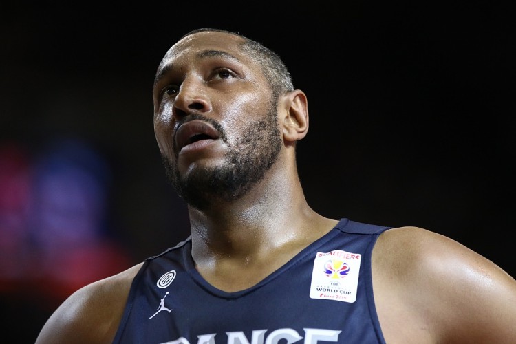 迪奥:欧洲篮球整体水平与美国相近 077和字母哥也需有体系支持