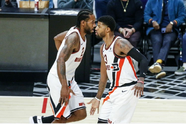 乔治小卡共首发出战104场&战绩72胜32负 期间球队净效率+11.6