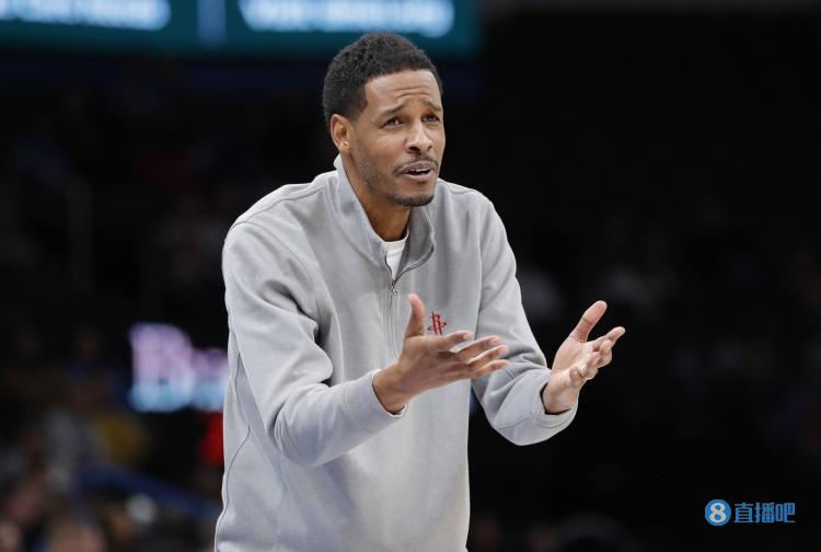 塞拉斯：我们今夏有时间去了解新秀 这会有利于他们融入球队