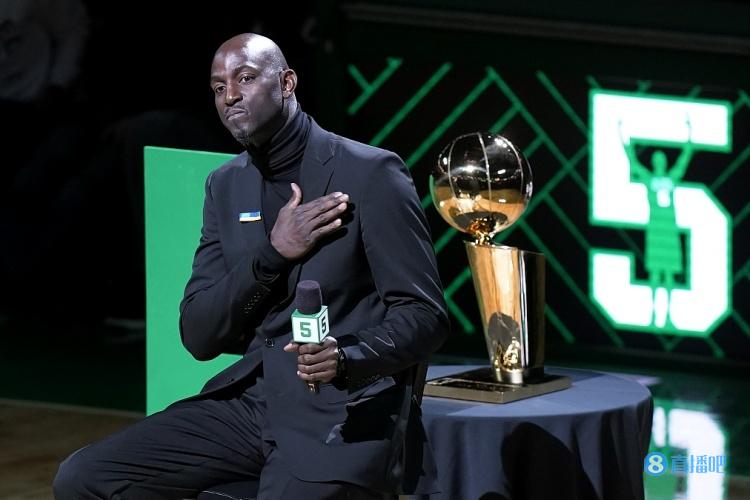 【巨星荣誉】加内特：4次篮板王+12次最佳防阵?️KG亮顶级攻防