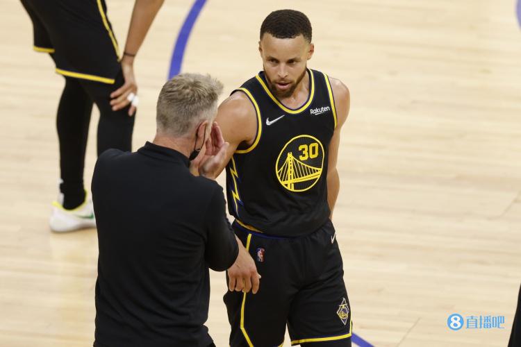 科尔谈削减库汤追上场时间：如果能做到 那会是很棒的