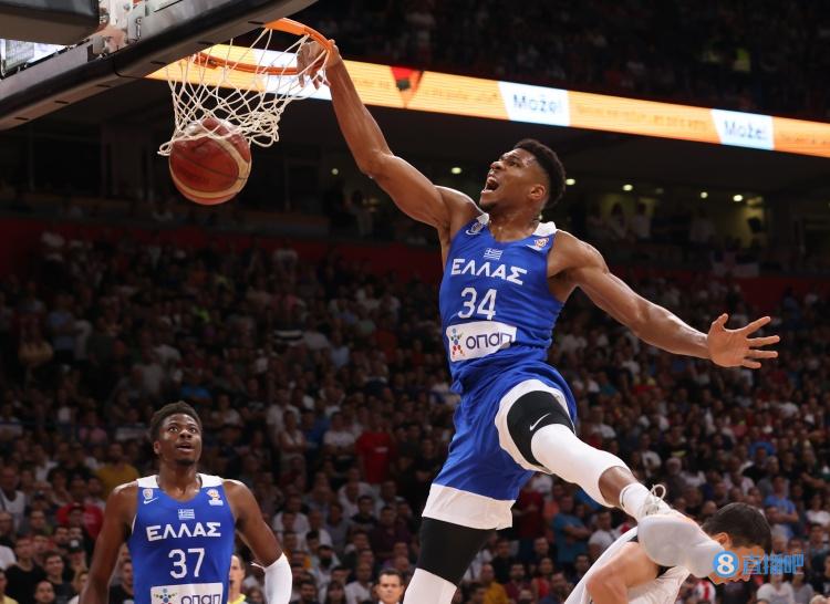 希腊主帅:字母哥面对批评表现出了坚忍 他从小就要面对艰难环境