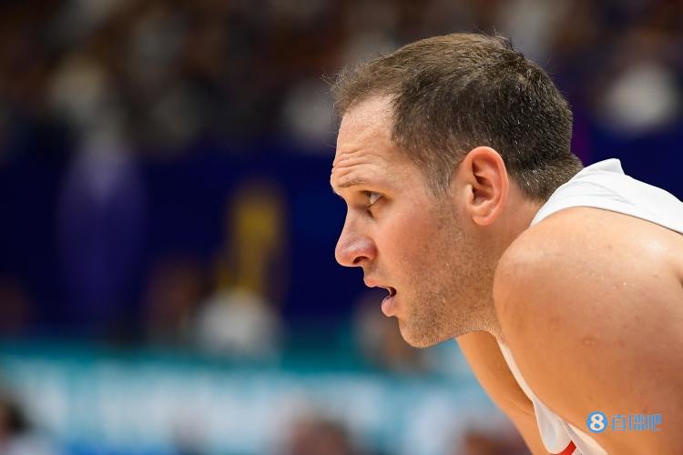 爵士创造了680万美元交易特例 球队目前低于奢侈税线690万美元