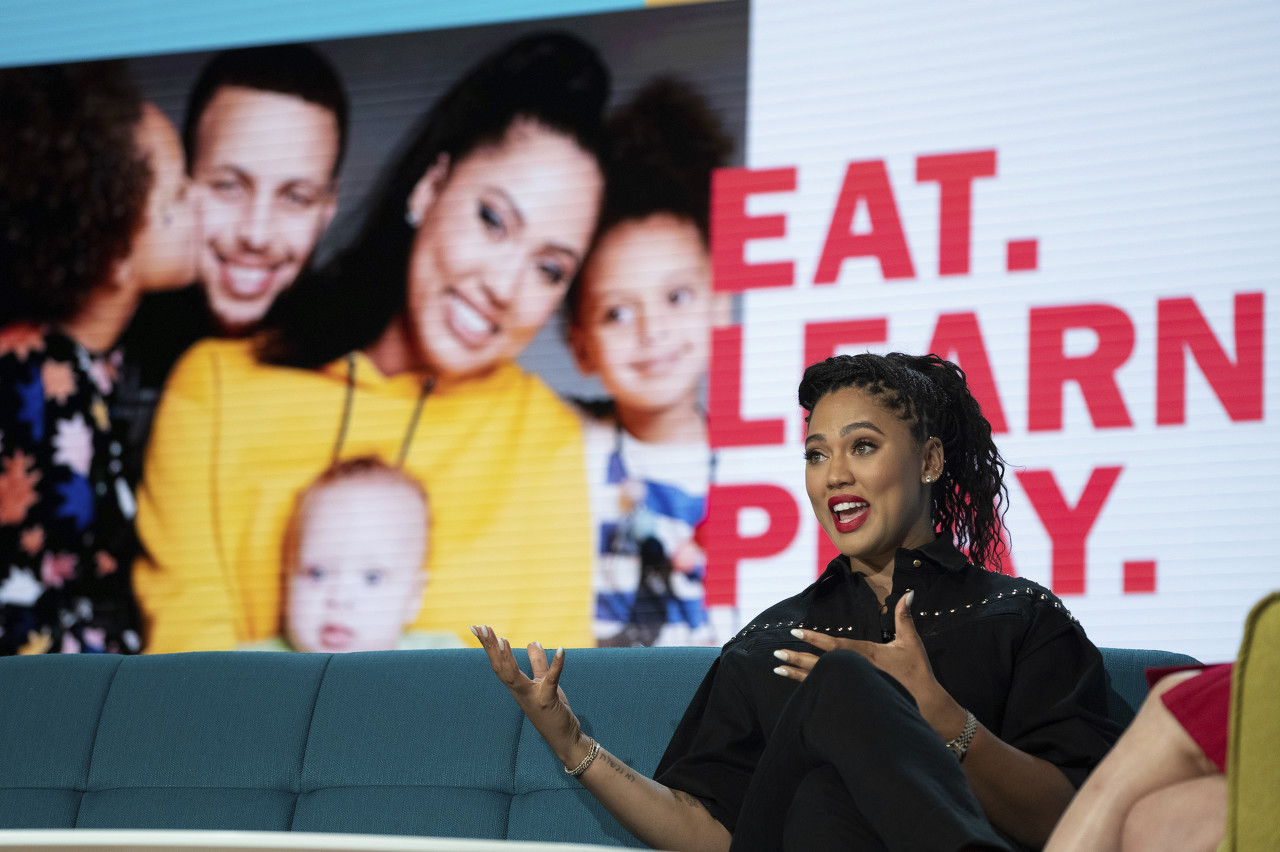 库里妻子阿耶莎将参演喜剧 小时候曾是影视童星