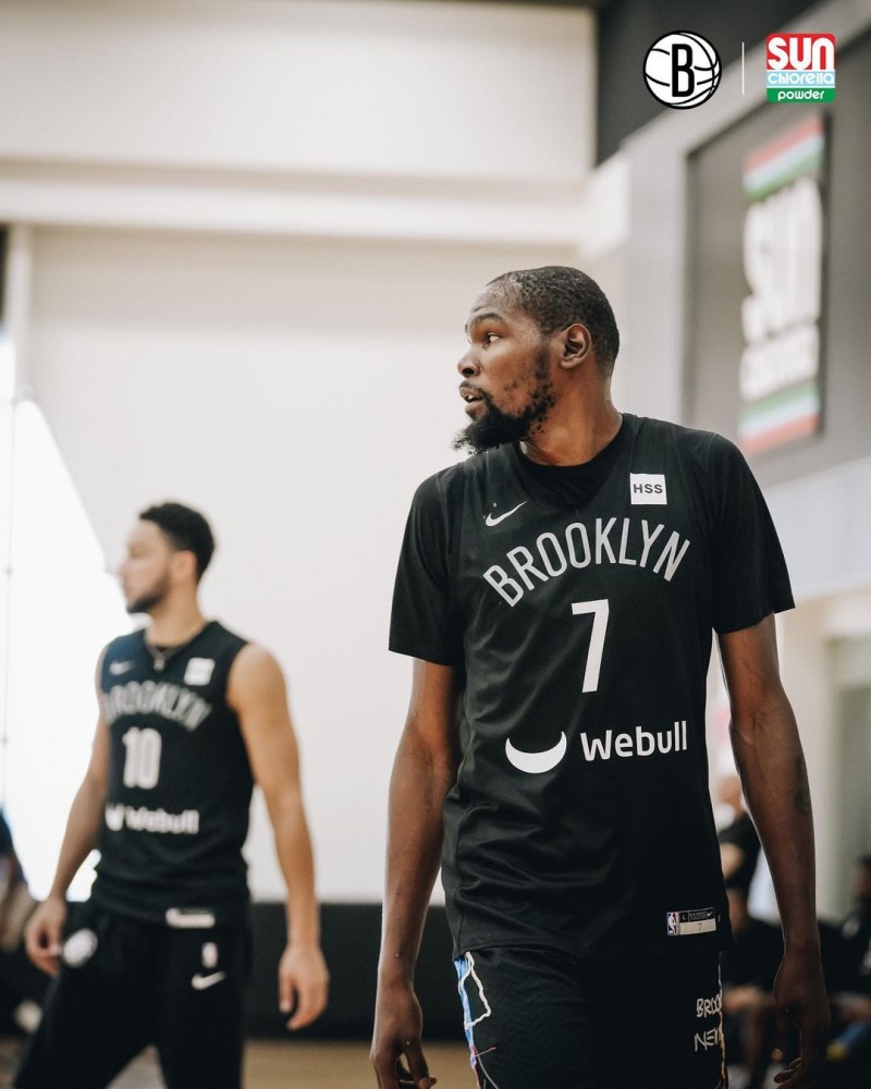 全员集结!篮网官方晒训练照:首日训练打卡✔️