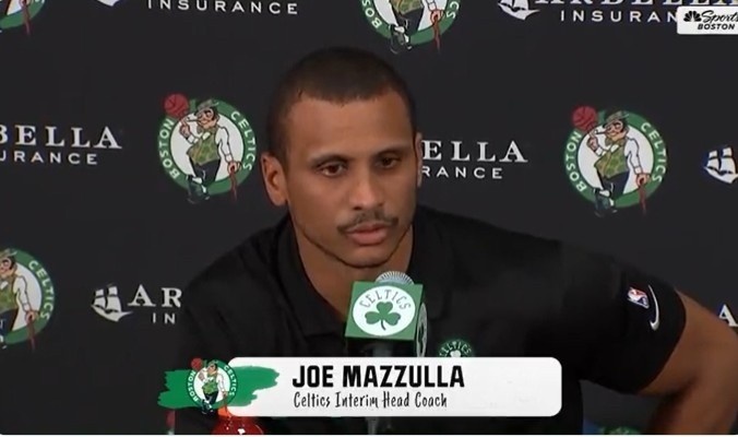 马祖拉:布罗格登知道如何围绕核心打球 这一点他一直做得很好