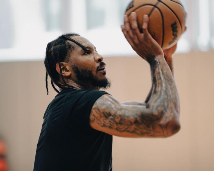 仍是自由球员!甜瓜发训练照:保持心态 詹眉&威少&CJ点赞