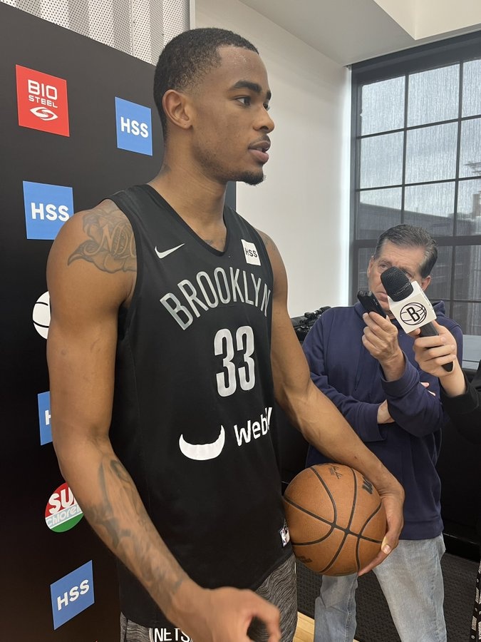 克拉克斯顿:夏天增重7-10磅肌肉 已找到了稳定的罚球动作