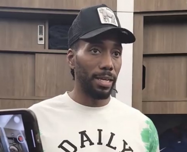 小卡:沃尔就是做自己&他一直在进攻 我找到了打球的新乐趣