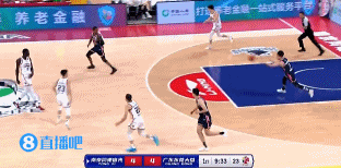 回来了！易建联连续暴扣 广东开局领先同曦