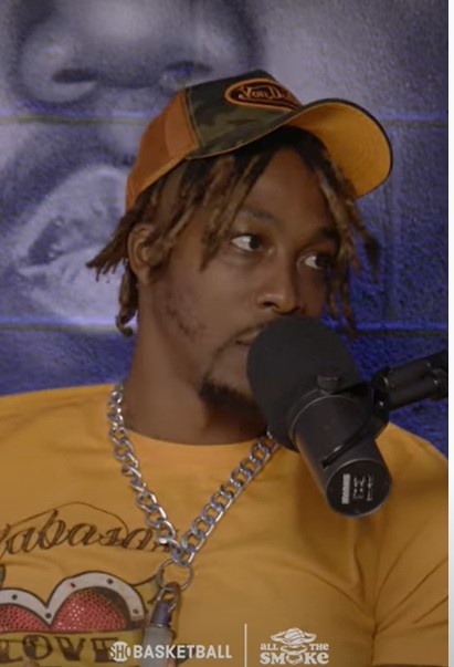 霍华德：我12年背伤很严重险些瘫痪 提前复出仍遭到湖人球迷指责