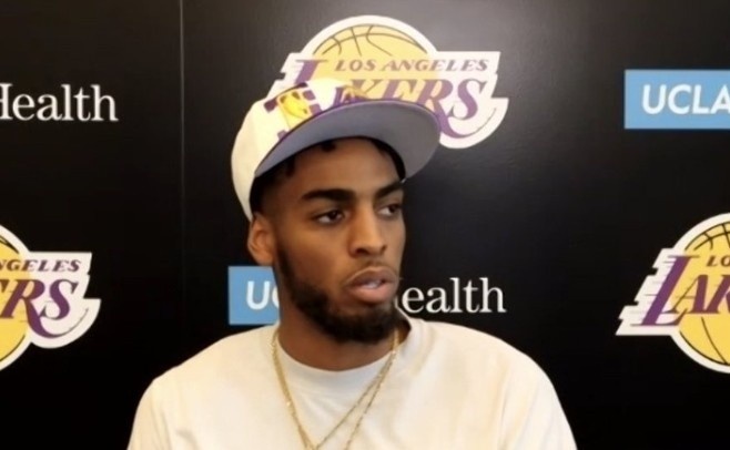 哈姆:小特洛伊-布朗非常关注比赛细节 防守端能给湖人带来帮助