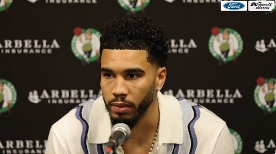 塔图姆:现在谈论MVP还为时尚早 我所关心的只有重返总决赛