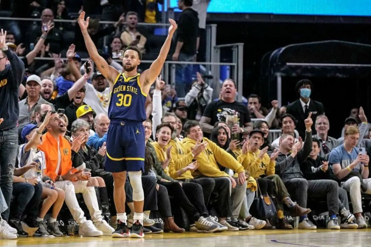 勇士警惕:不要重蹈乐极生悲