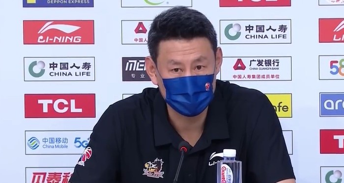 李楠：外援加入和夏天针对训练是战绩提升主因 吴羽佳最后立功
