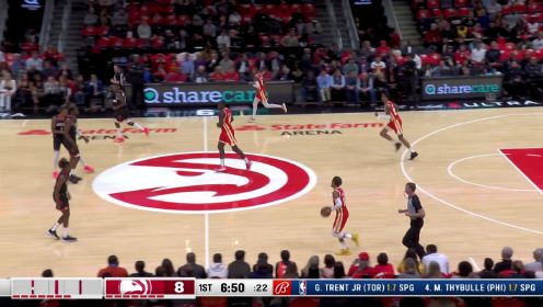 ?特雷-杨23+13 史密斯17+7 格林16+5 老鹰4人20+击败火箭